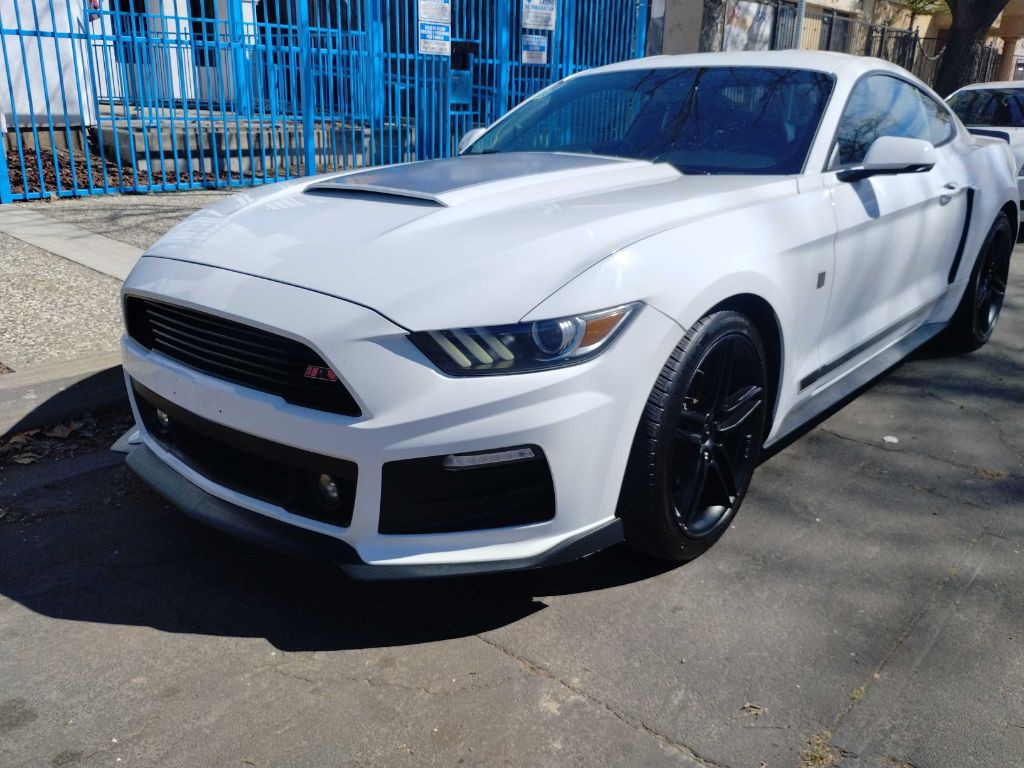 2015 Ford Mustang Image 34