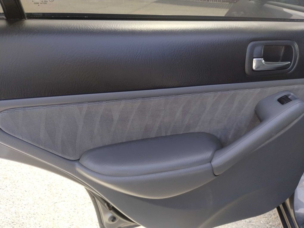 2004 Honda Civic Image 13