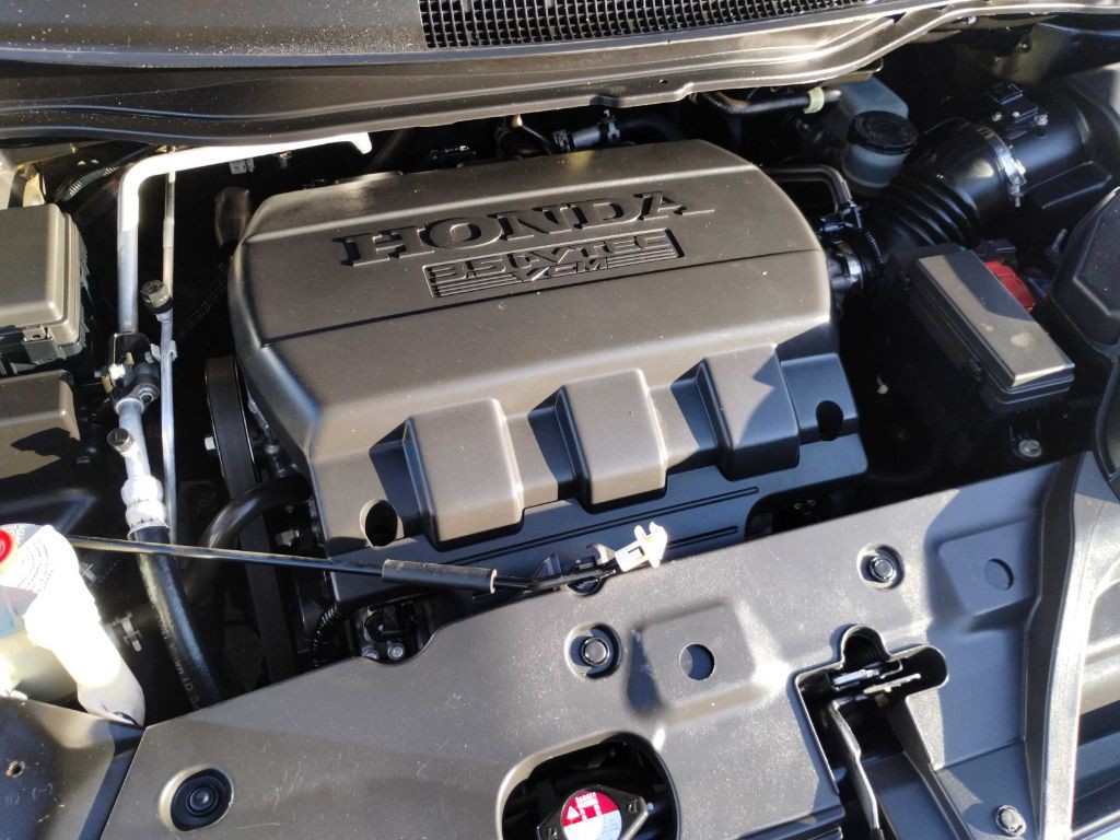 2012 Honda Odyssey Image 23