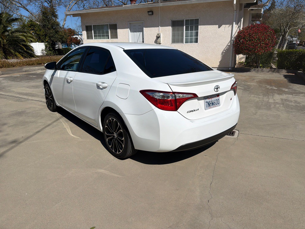 2016 Toyota Corolla Image 5
