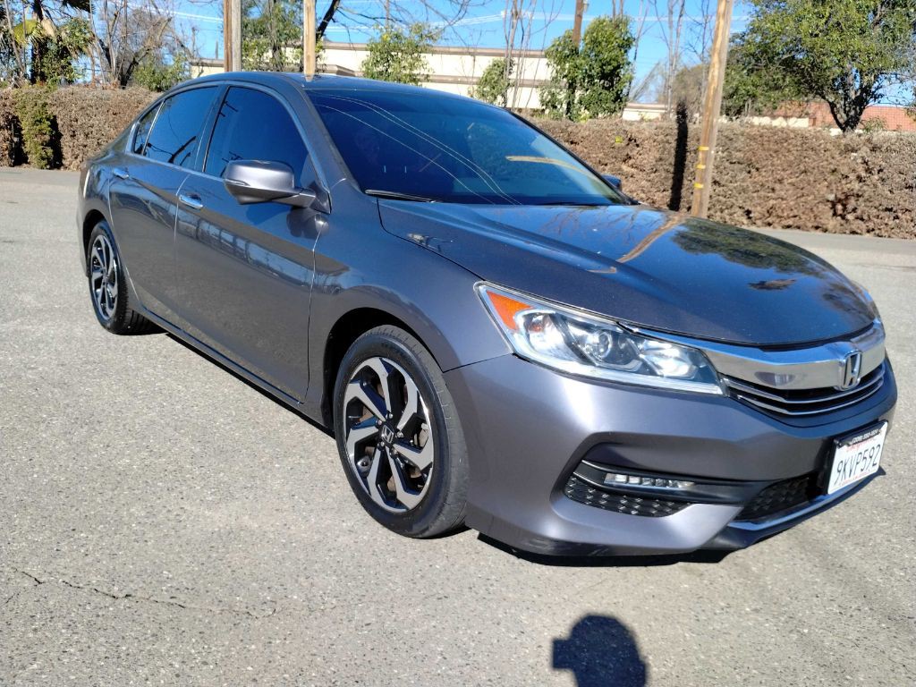 2017 Honda Accord Image 3