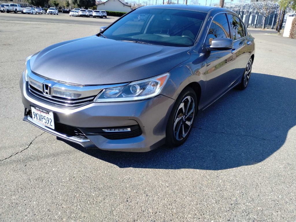 2017 Honda Accord Image 5