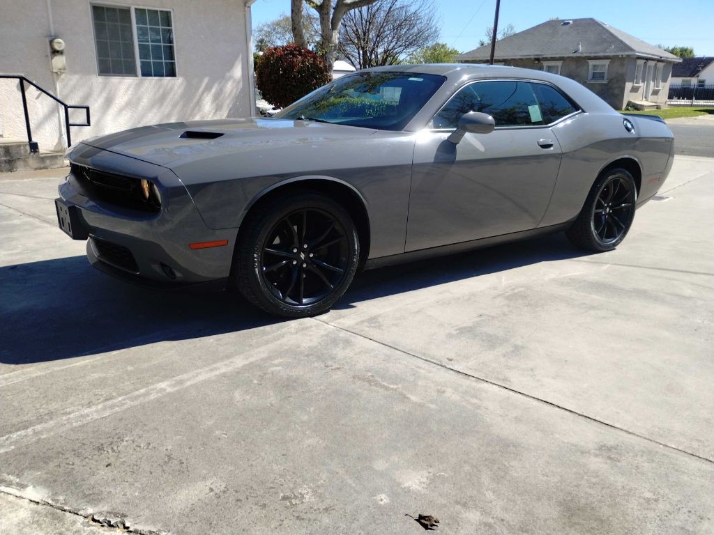 2018 Dodge Challenger Image 4