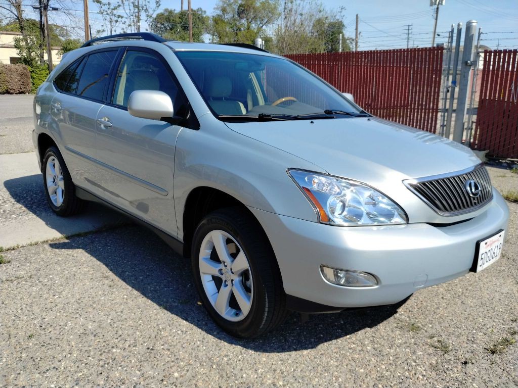 2004 Lexus RX Image 2