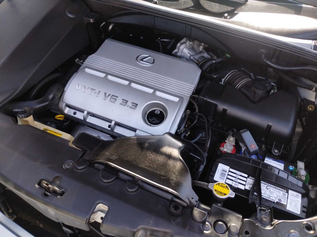 2004 Lexus RX Image 28