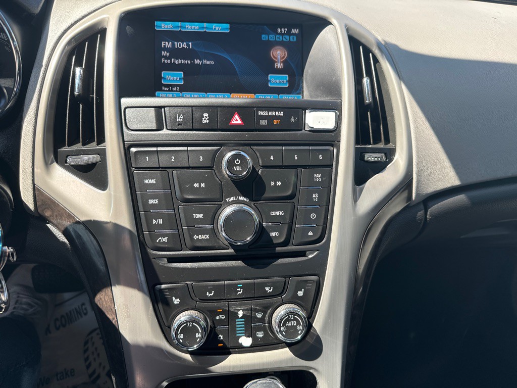 2014 Buick Verano Image 15