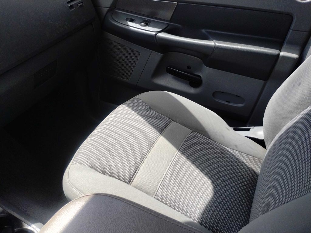 2009 Dodge Ram 2500 Image 12
