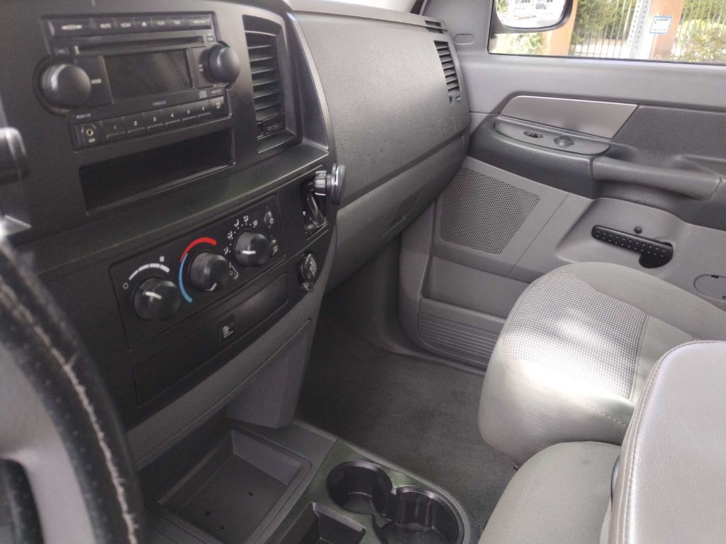 2009 Dodge Ram 2500 Image 18