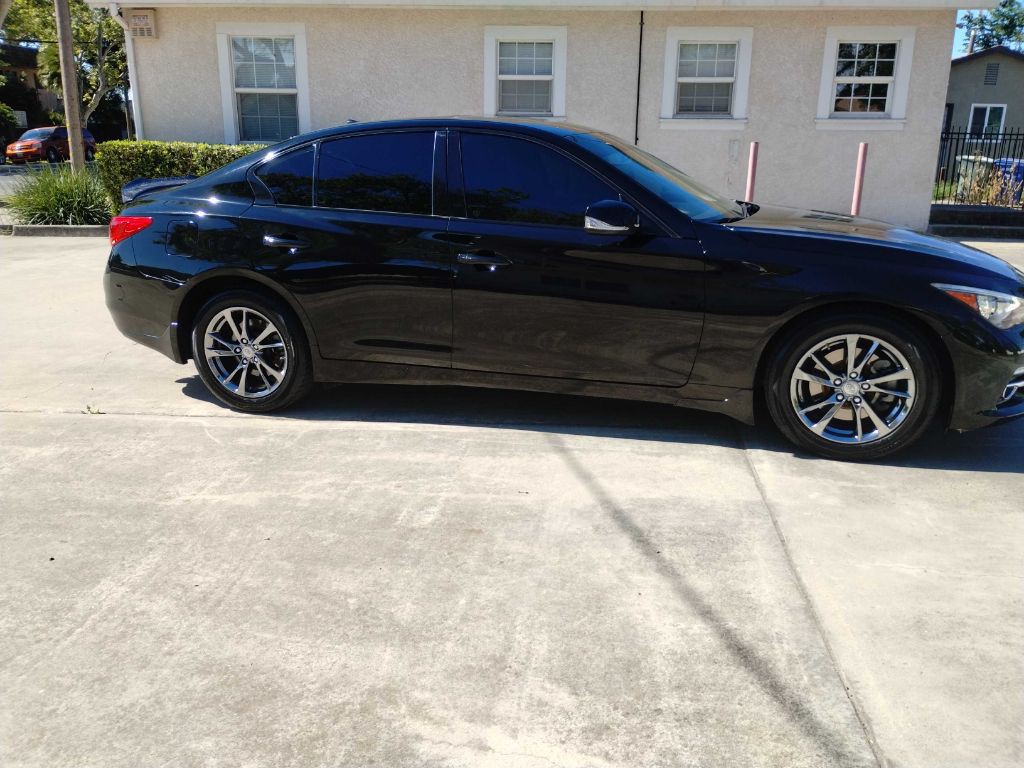 2017 INFINITI Q50 Image 6