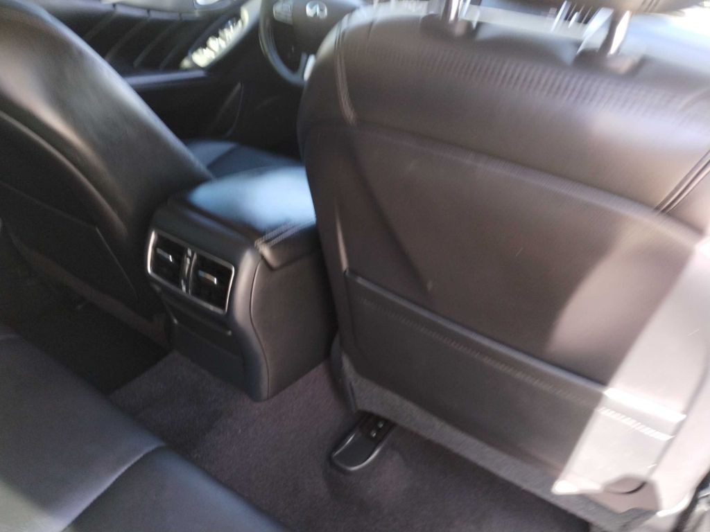 2017 INFINITI Q50 Image 13