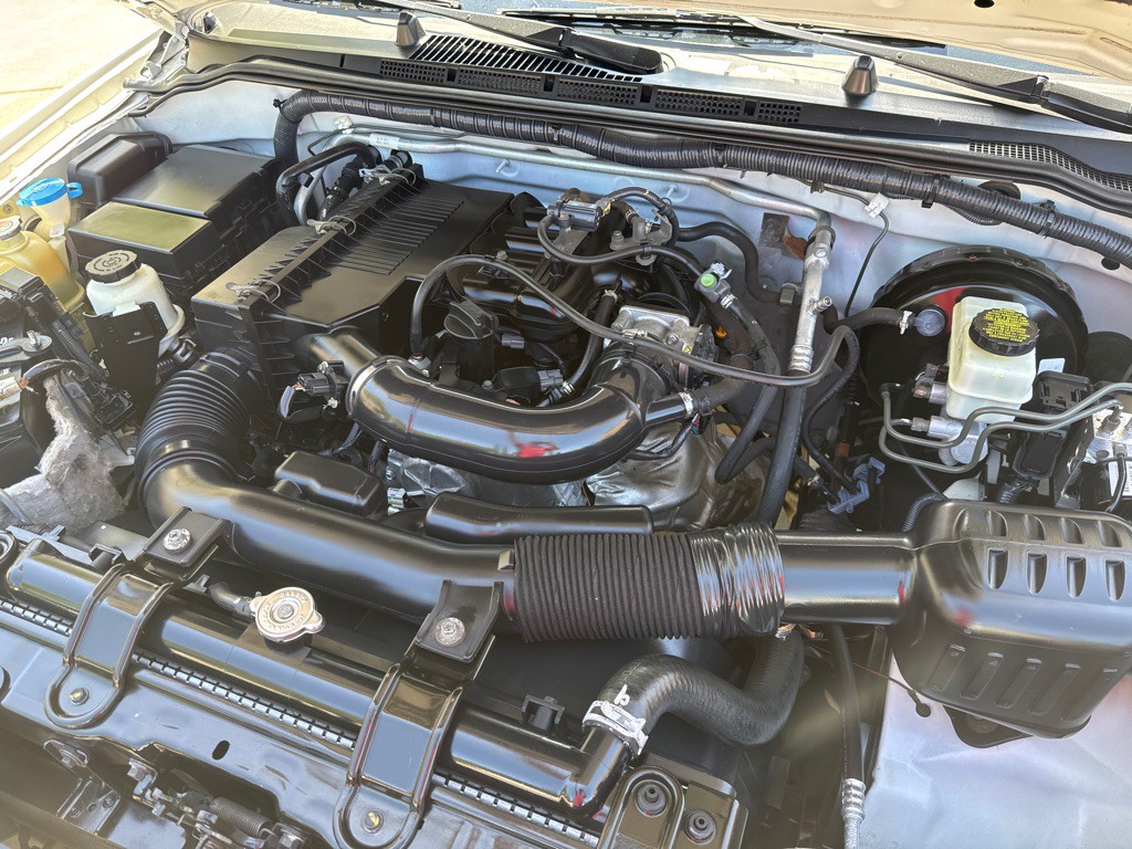 2016 Nissan Frontier Image 12