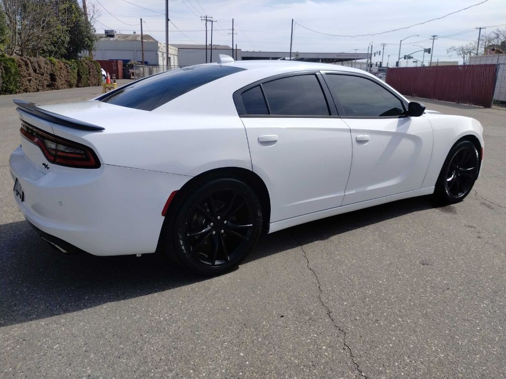 2016 Dodge Charger Image 8