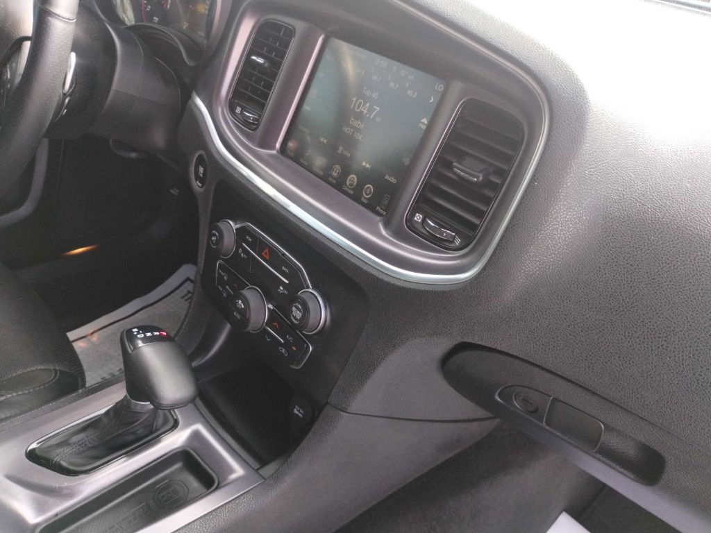 2016 Dodge Charger Image 15