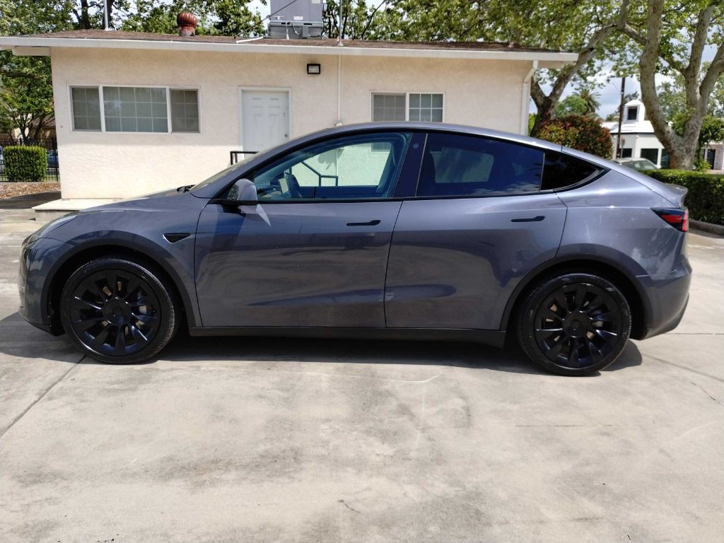 2021 Tesla Model Y Image 6