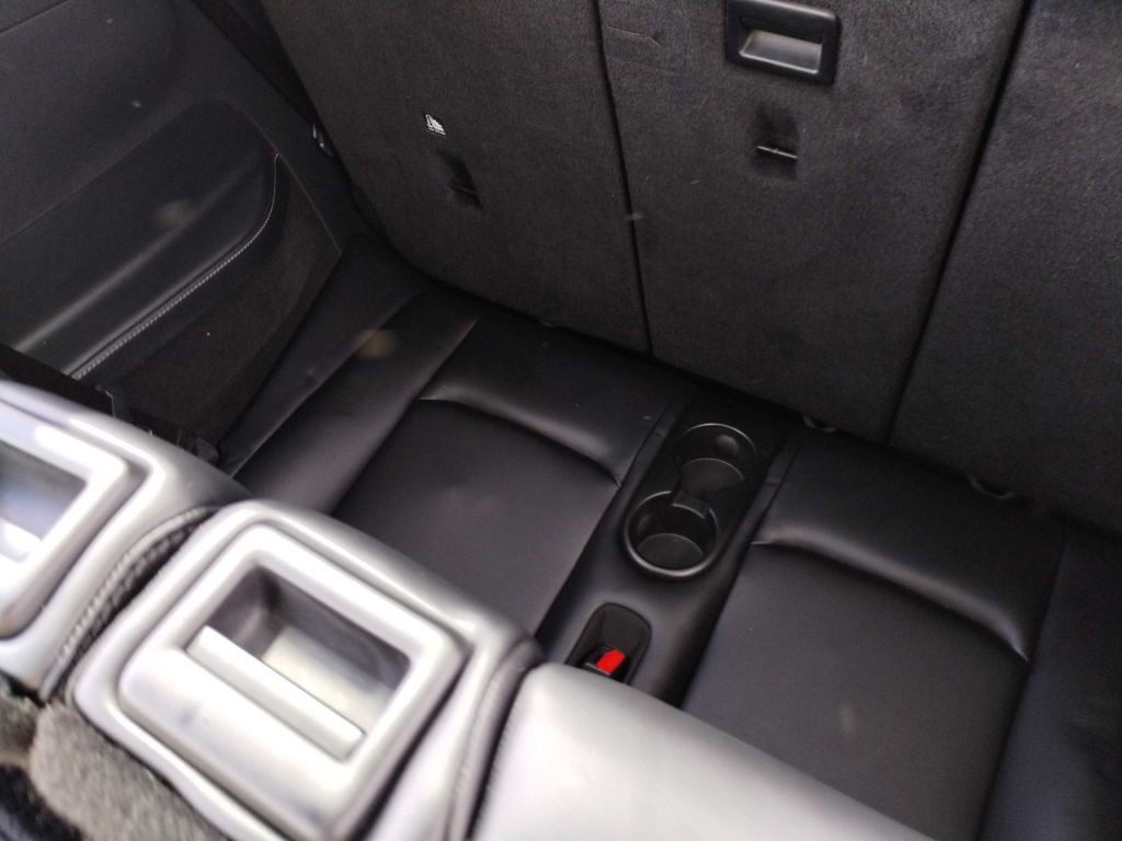 2021 Tesla Model Y Image 21