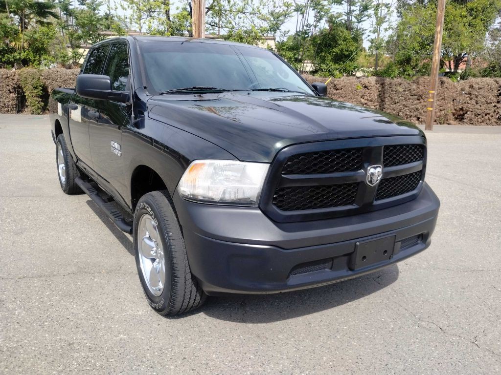 2015 RAM 1500 Image 2
