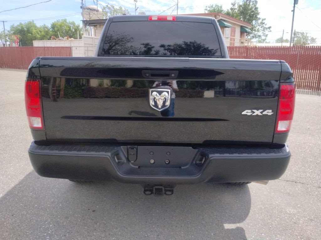 2015 RAM 1500 Image 9