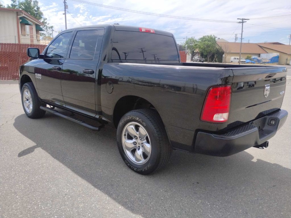 2015 RAM 1500 Image 12