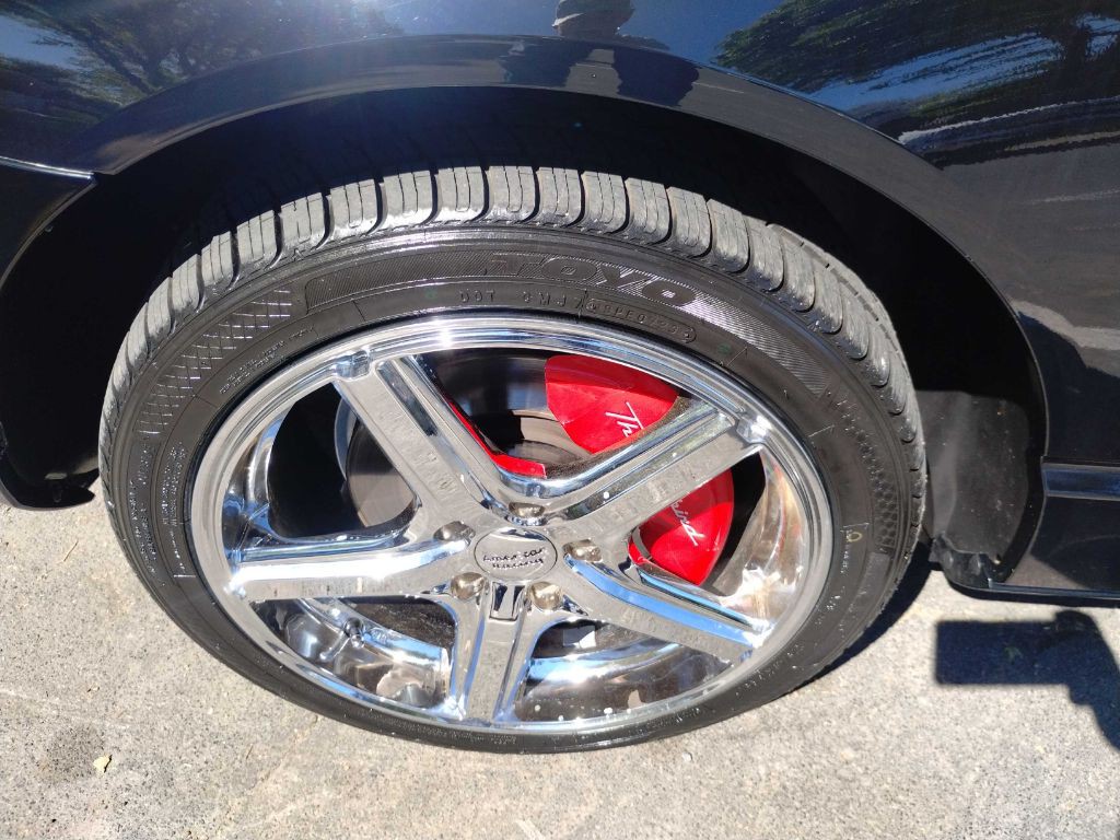 2002 Ford Thunderbird Image 12