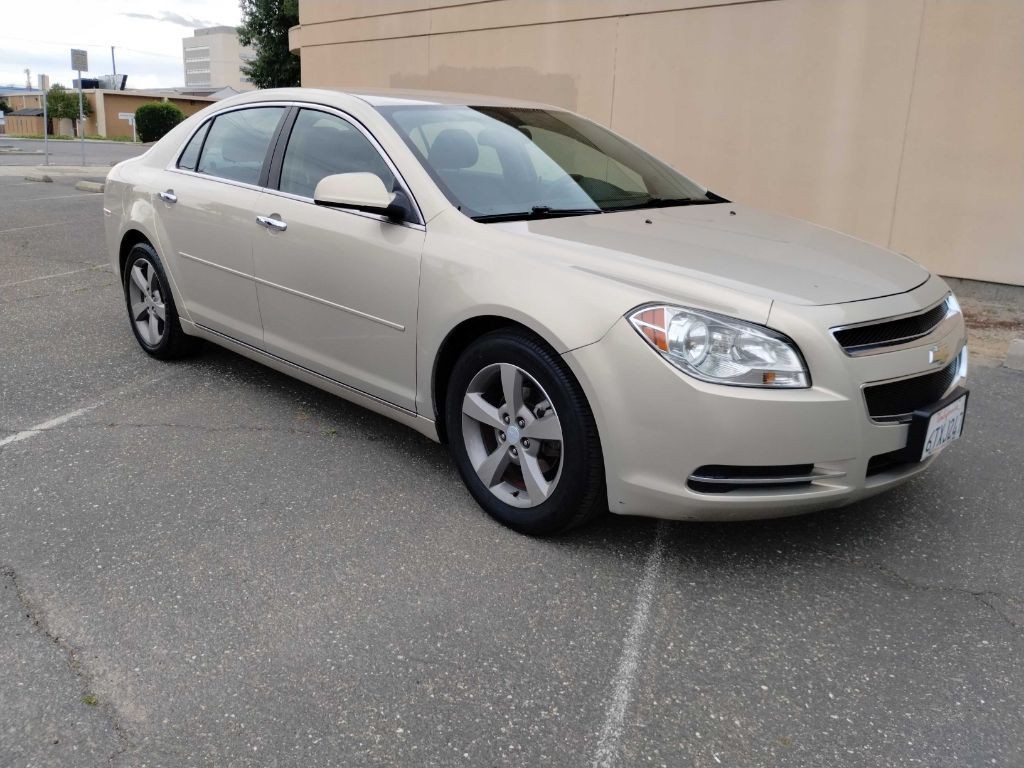 2012 Chevrolet Malibu Image 12