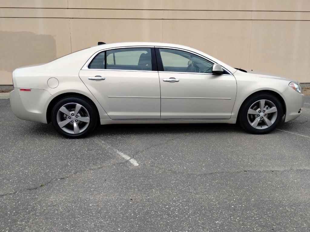 2012 Chevrolet Malibu Image 15