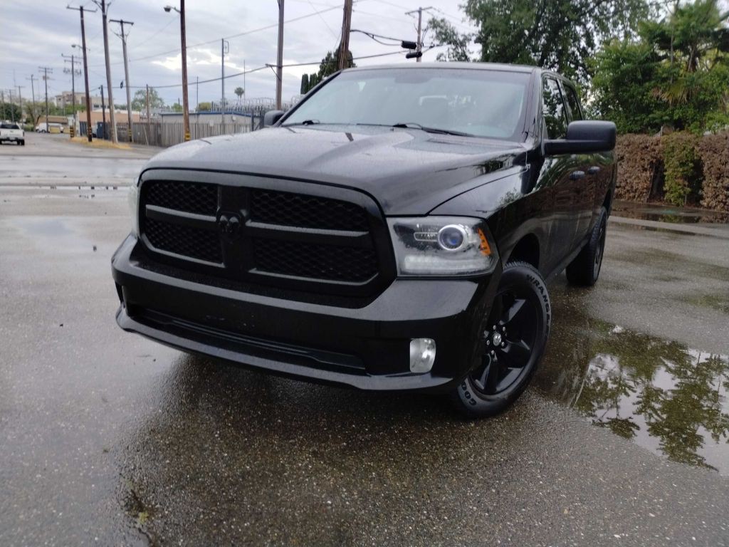 2014 RAM 1500 Image 3