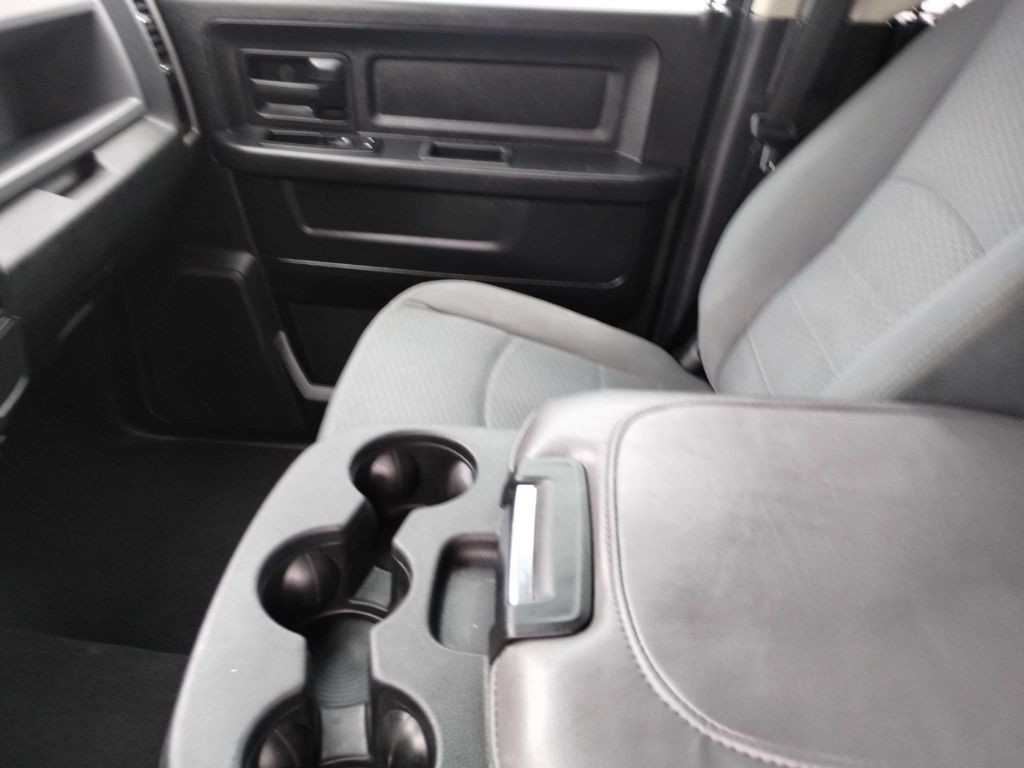 2014 RAM 1500 Image 16