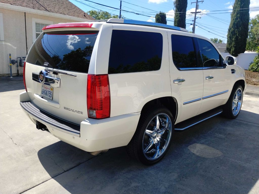 2008 Cadillac Escalade Image 7