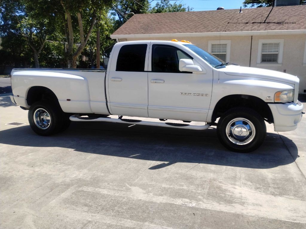2005 Dodge Ram 3500 Image 9