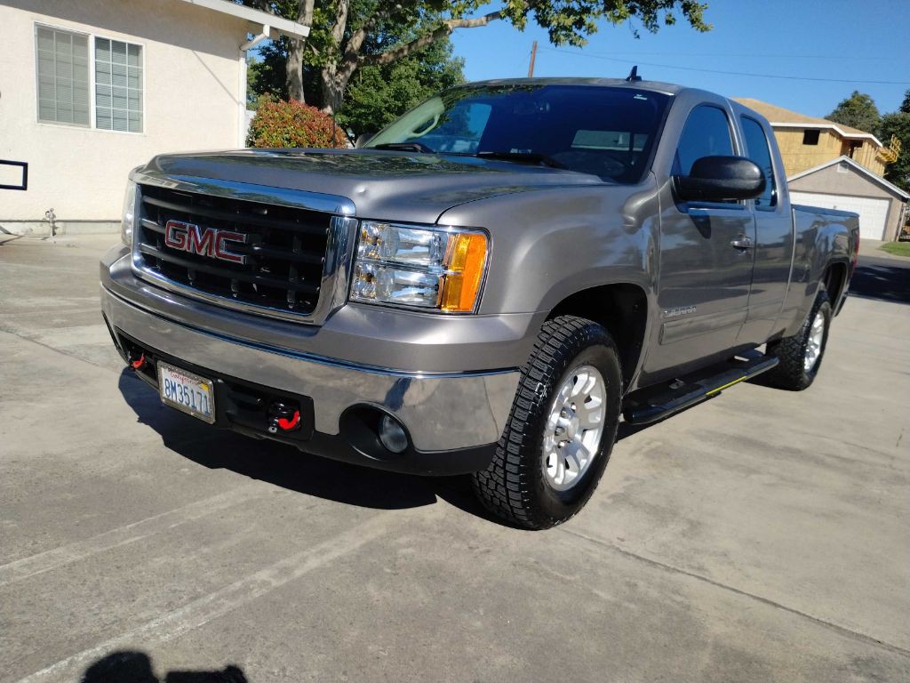 2008 GMC Sierra Image 4