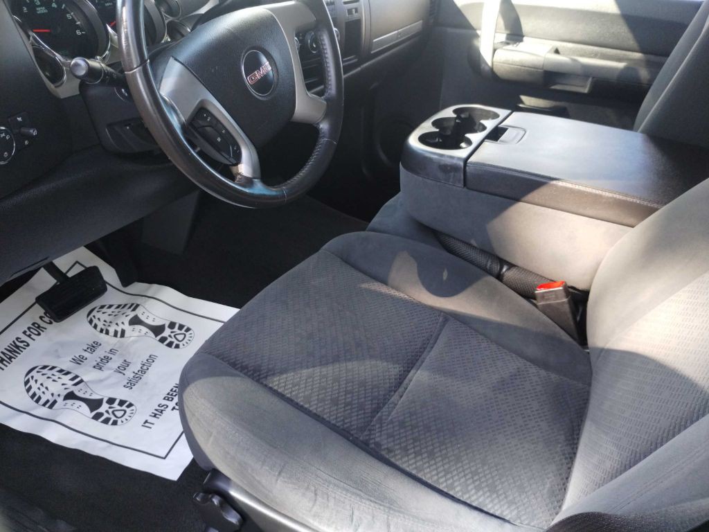 2008 GMC Sierra Image 12