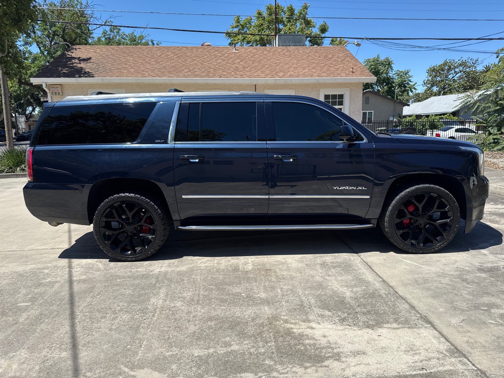 2018 GMC Yukon Image 8