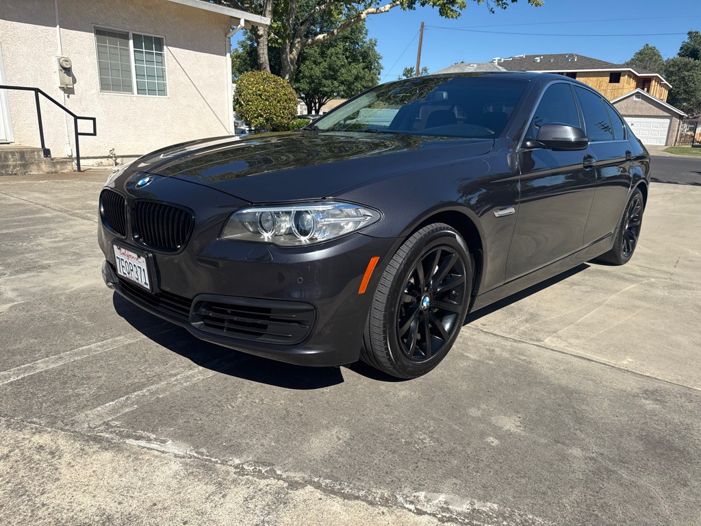 2014 BMW 5 Series Image 2