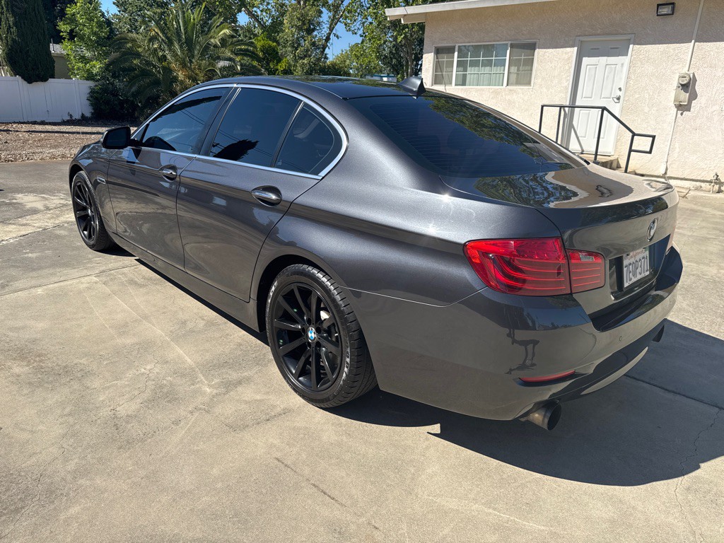 2014 BMW 5 Series Image 11