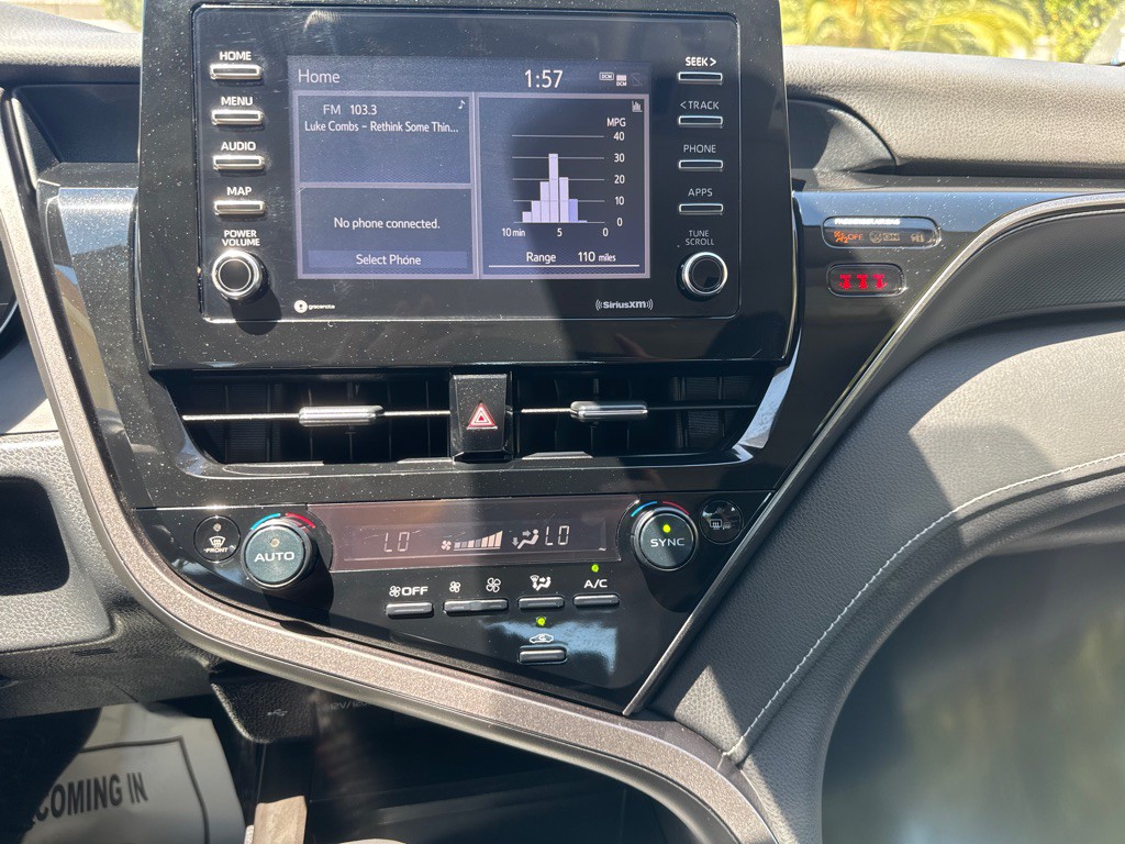 2022 Toyota Camry Image 22
