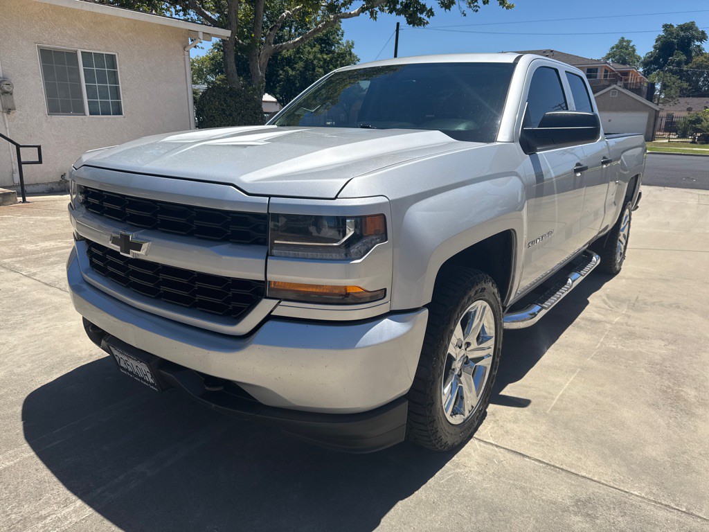 2017 Chevrolet Silverado 1500 Image 3