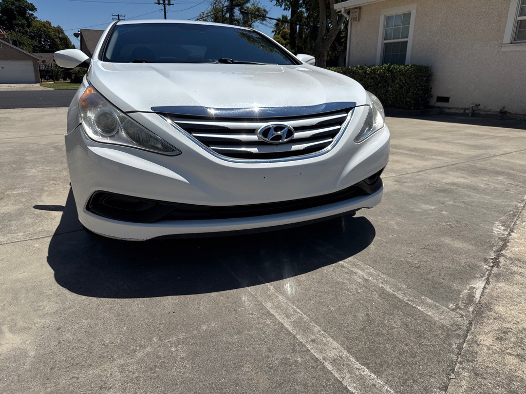 2014 Hyundai Sonata Image 3