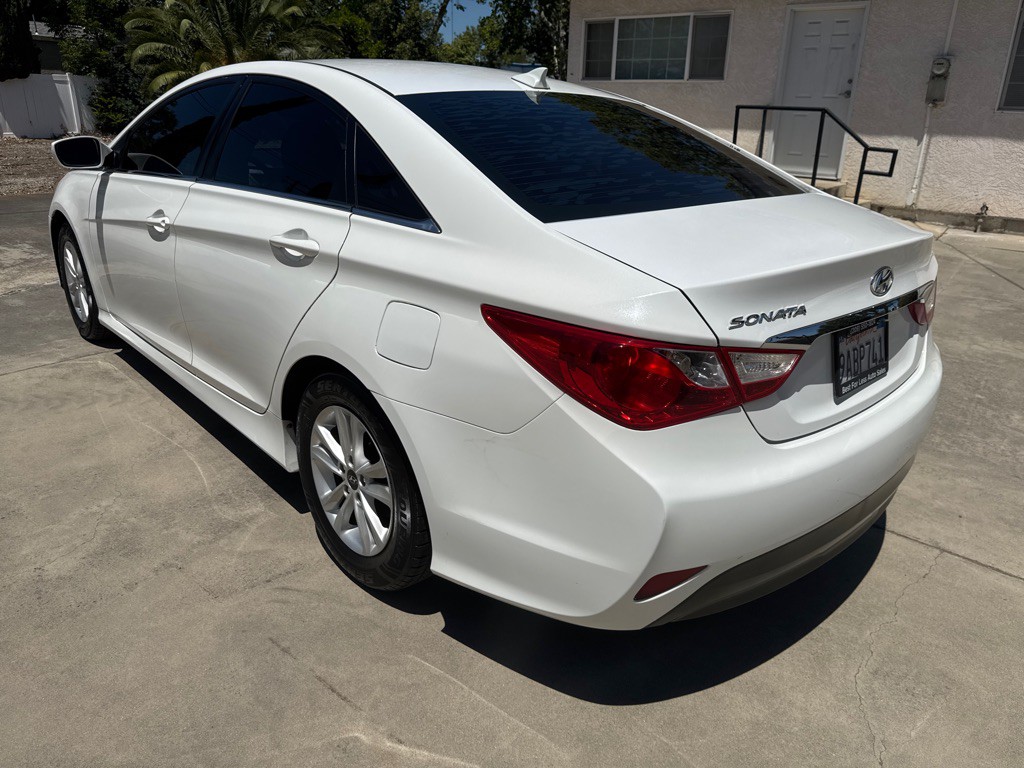 2014 Hyundai Sonata Image 5