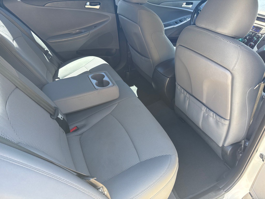 2014 Hyundai Sonata Image 6
