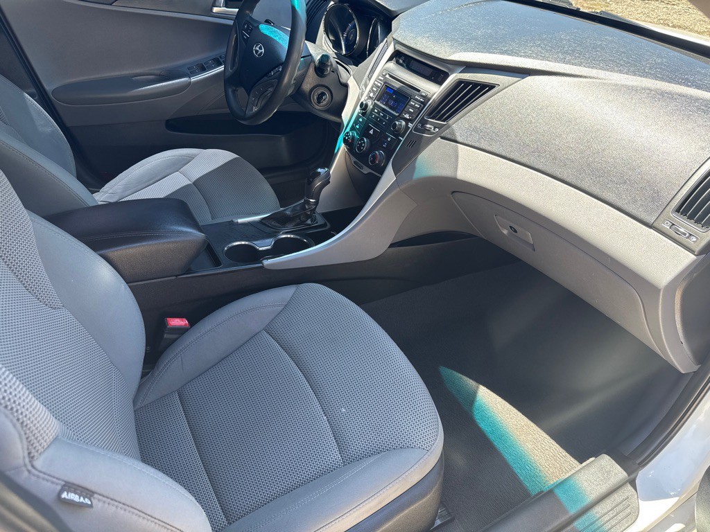 2014 Hyundai Sonata Image 7