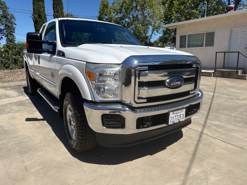 2015 Ford F-350 Image 2