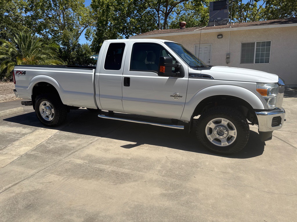 2015 Ford F-350 Image 5