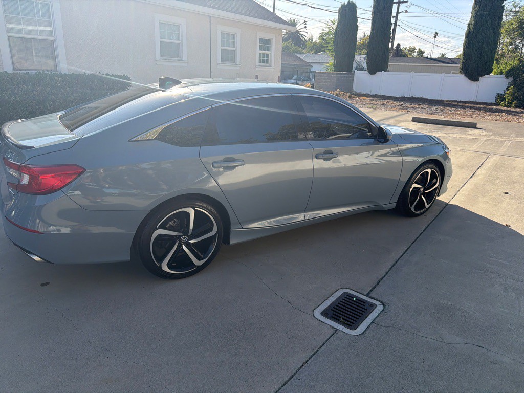 2021 Honda Accord Image 9