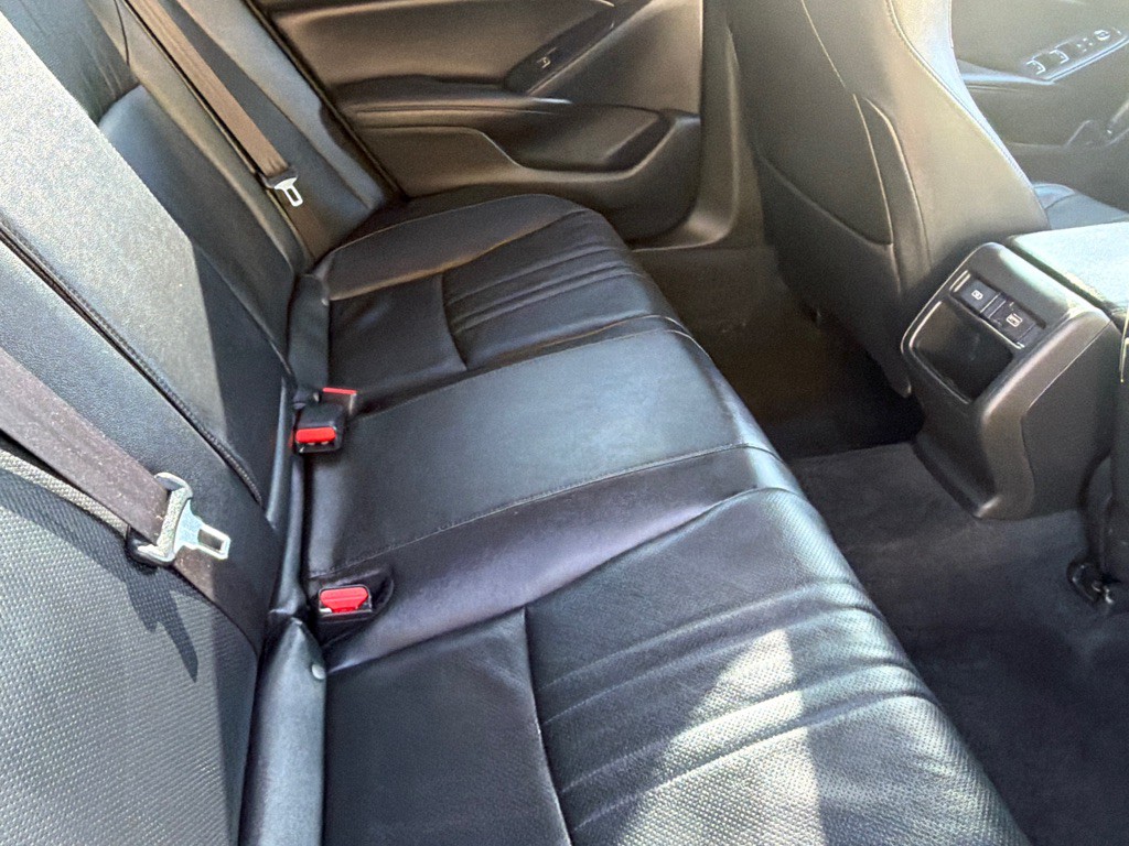 2021 Honda Accord Image 10