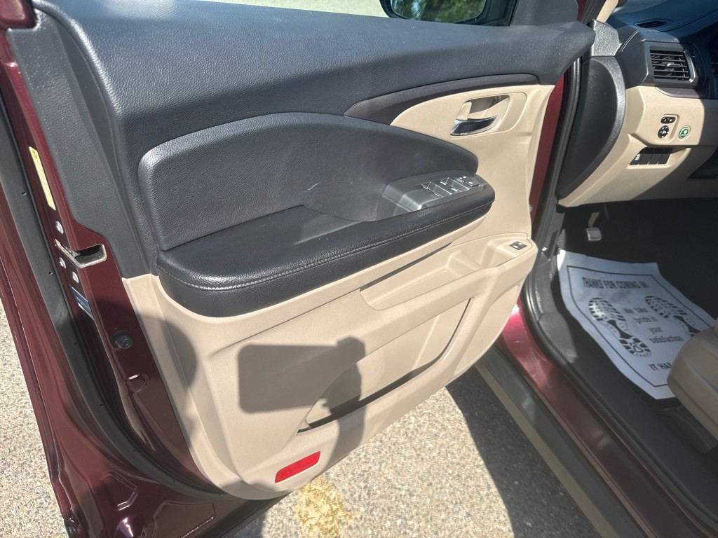 2016 Honda Pilot Image 20