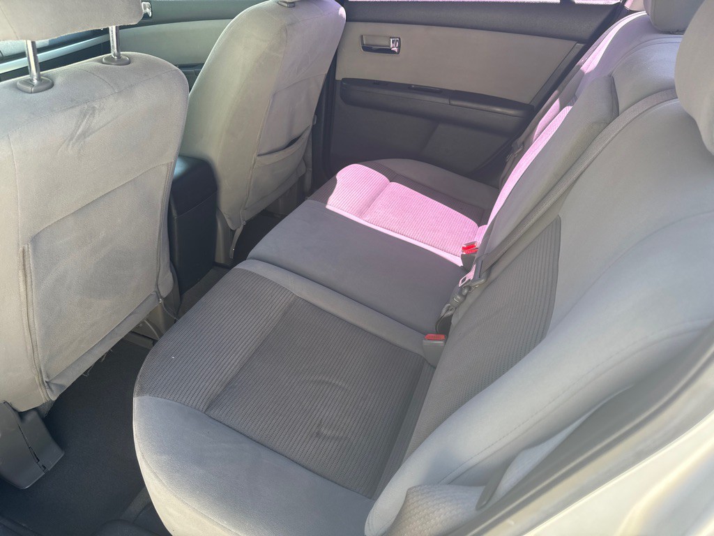 2012 Nissan Sentra Image 8