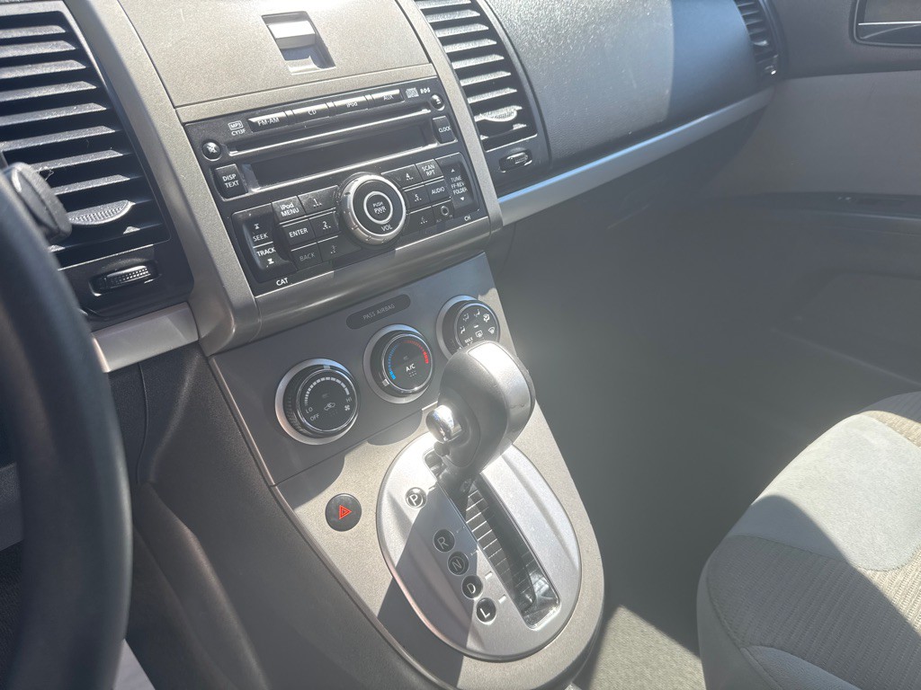 2012 Nissan Sentra Image 12