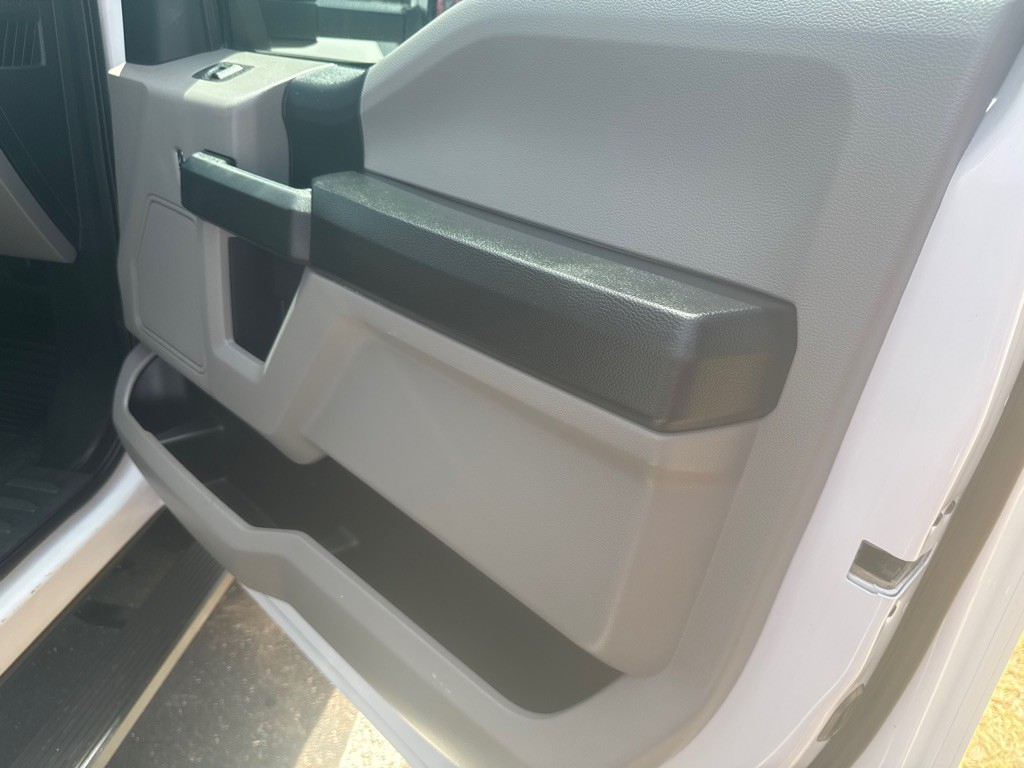 2018 Ford F-350 Image 9