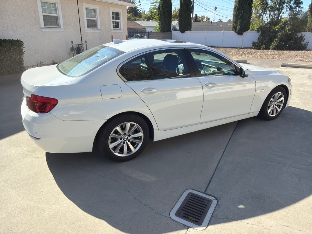 2014 BMW 5 Series Image 8