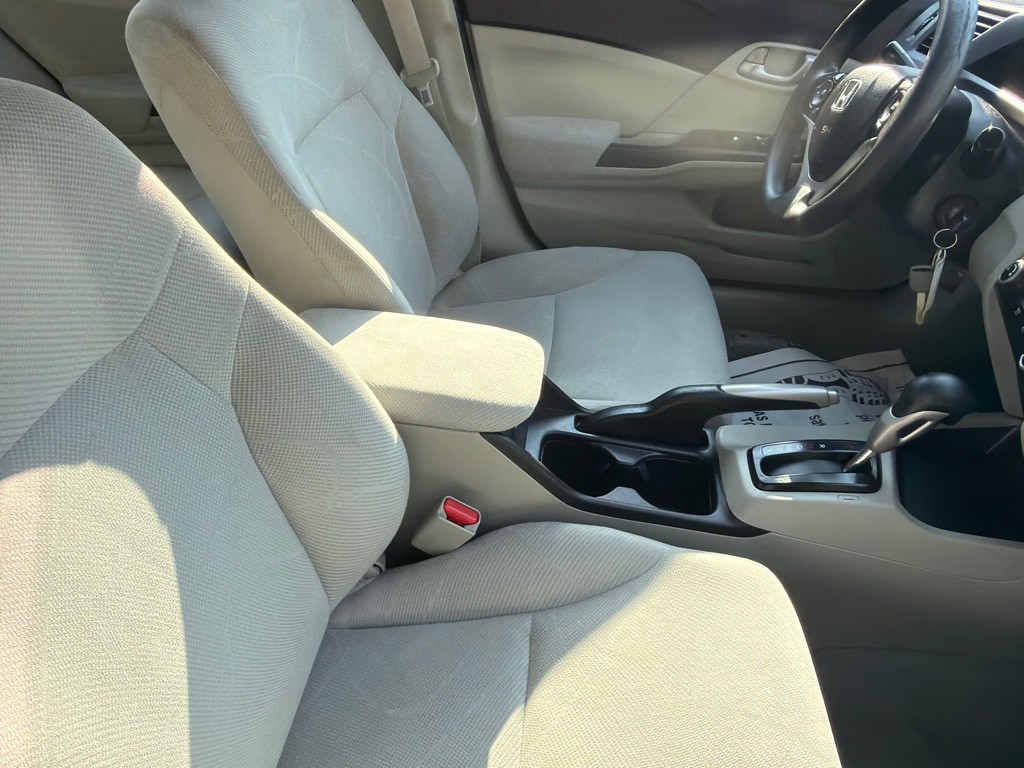 2012 Honda Civic Image 9